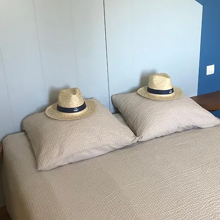 Apartment Joli T2 ,residence Royal Park,